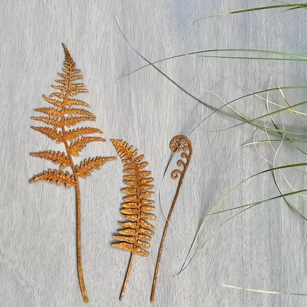 Carvallo Rostdeko Bladskulptur | Metallträdgårdsstake för utomhus & inomhus | Väderbeständig & stilfull | Höstdekoration för trädgård & hem Carvallo