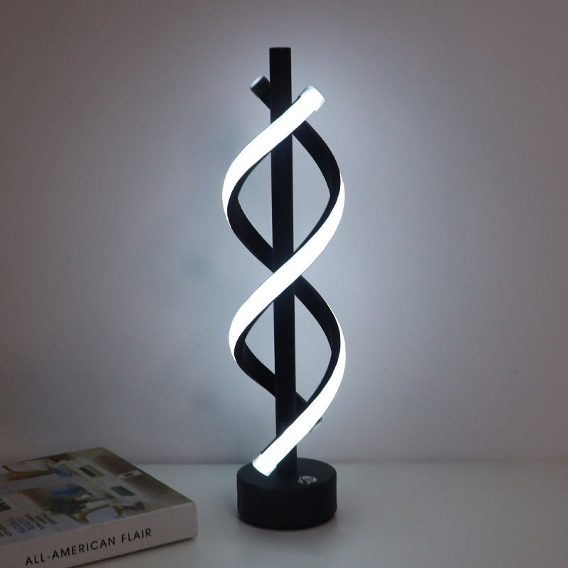 Nordic Dual Spiral LED-lampa – modern järnremsdesign MILA Sverige