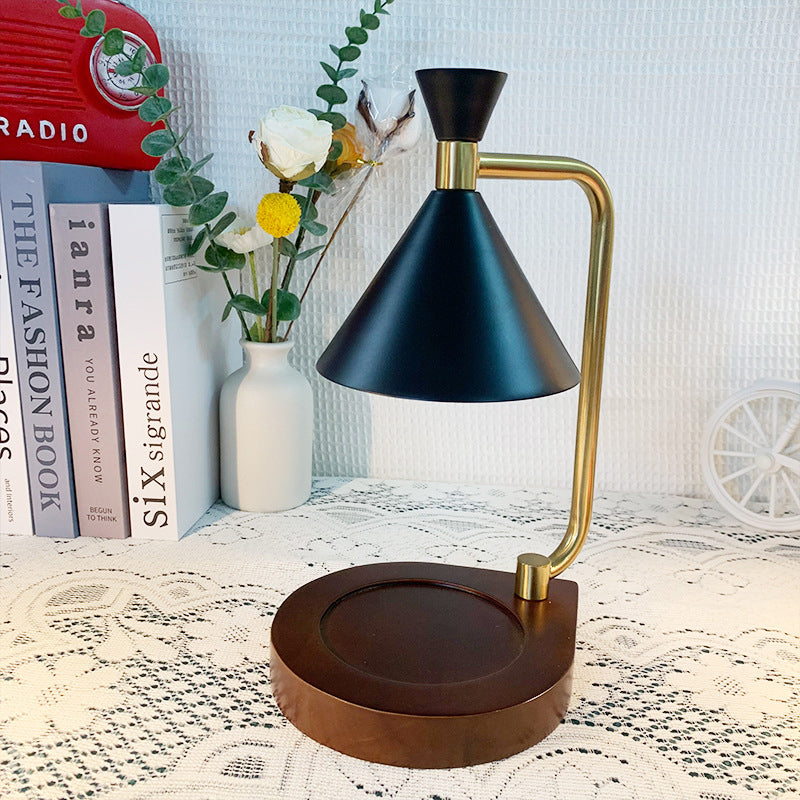 Contemporary Iron & Wood Bordslampa – Cone Shade MILA Sverige