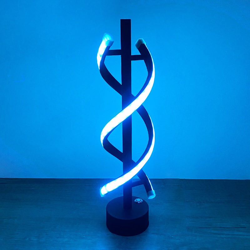 Nordic Dual Spiral LED-lampa – modern järnremsdesign MILA Sverige