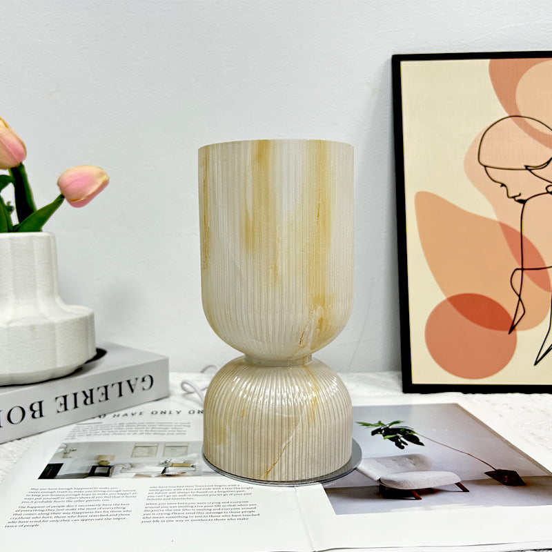 Modern minimalistisk glasbordslampa – elegant cylinderdesign MILA Sverige