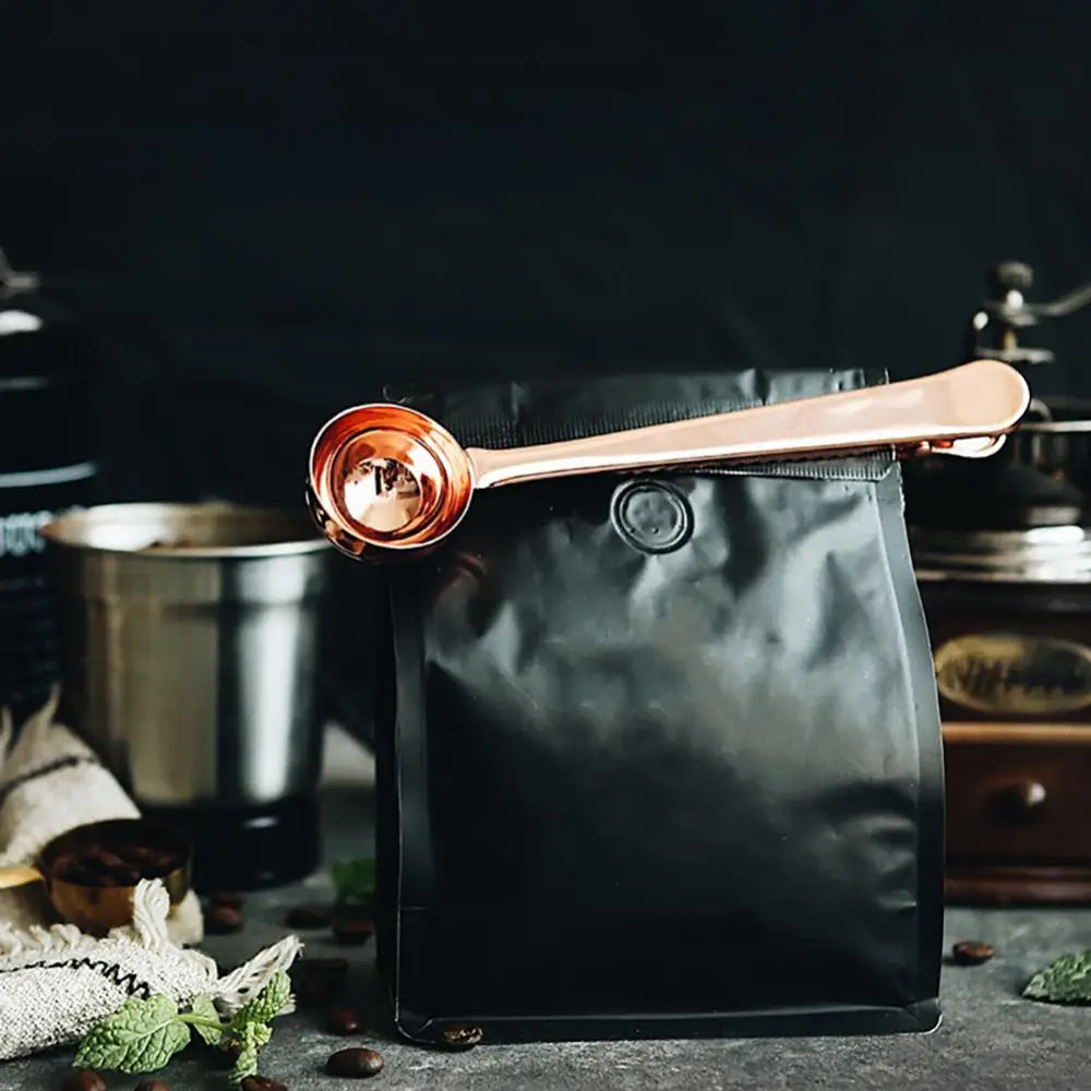 ClipCafé – Stilren Kaffe- sked med Praktisk Klippdesign Carvallo