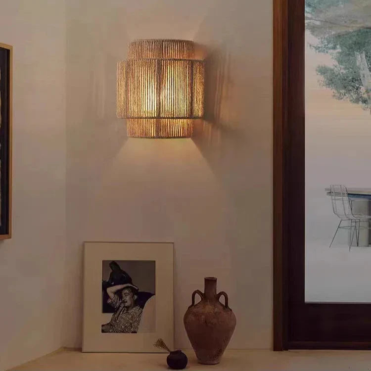 Royallure Handmade Rope Wall Sconce – Varm ambient vägglampa för mysiga vardagsrum Carvallo