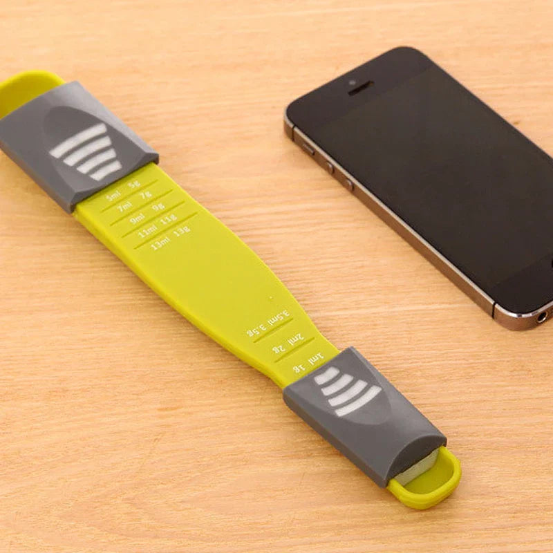 Carvallo Duo sked | Dubbel-sidig, justerbar måttsked | Med skala | För bakning, matlagning & kryddning Carvallo