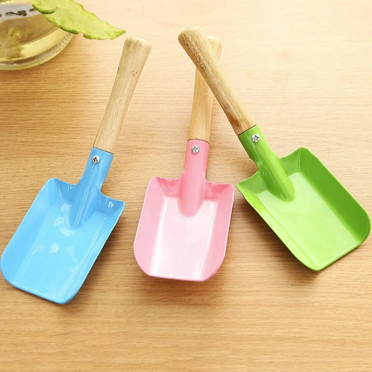 Carvallo Handspade med trähandtag | Lätt & Stabil | Ergonomisk för lätt grävning – 1 styck Carvallo