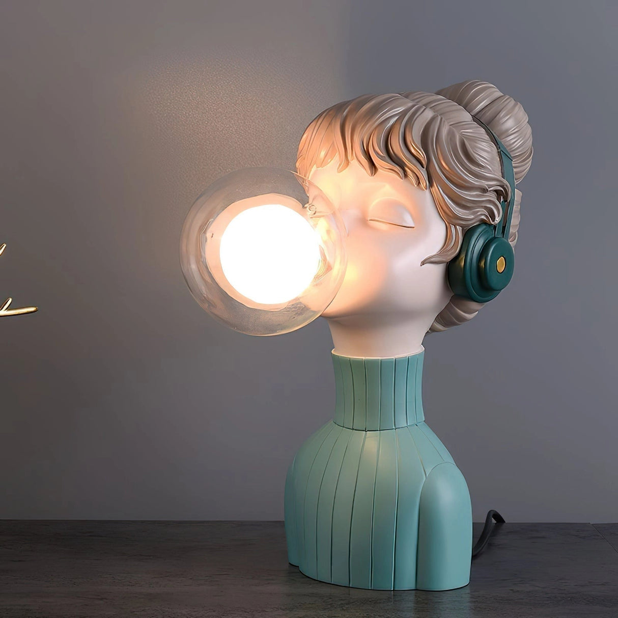 Exklusiv Bubble Gum Girl LED-lampa - Unik dekorativ belysning för moderna interiörer Carvallo