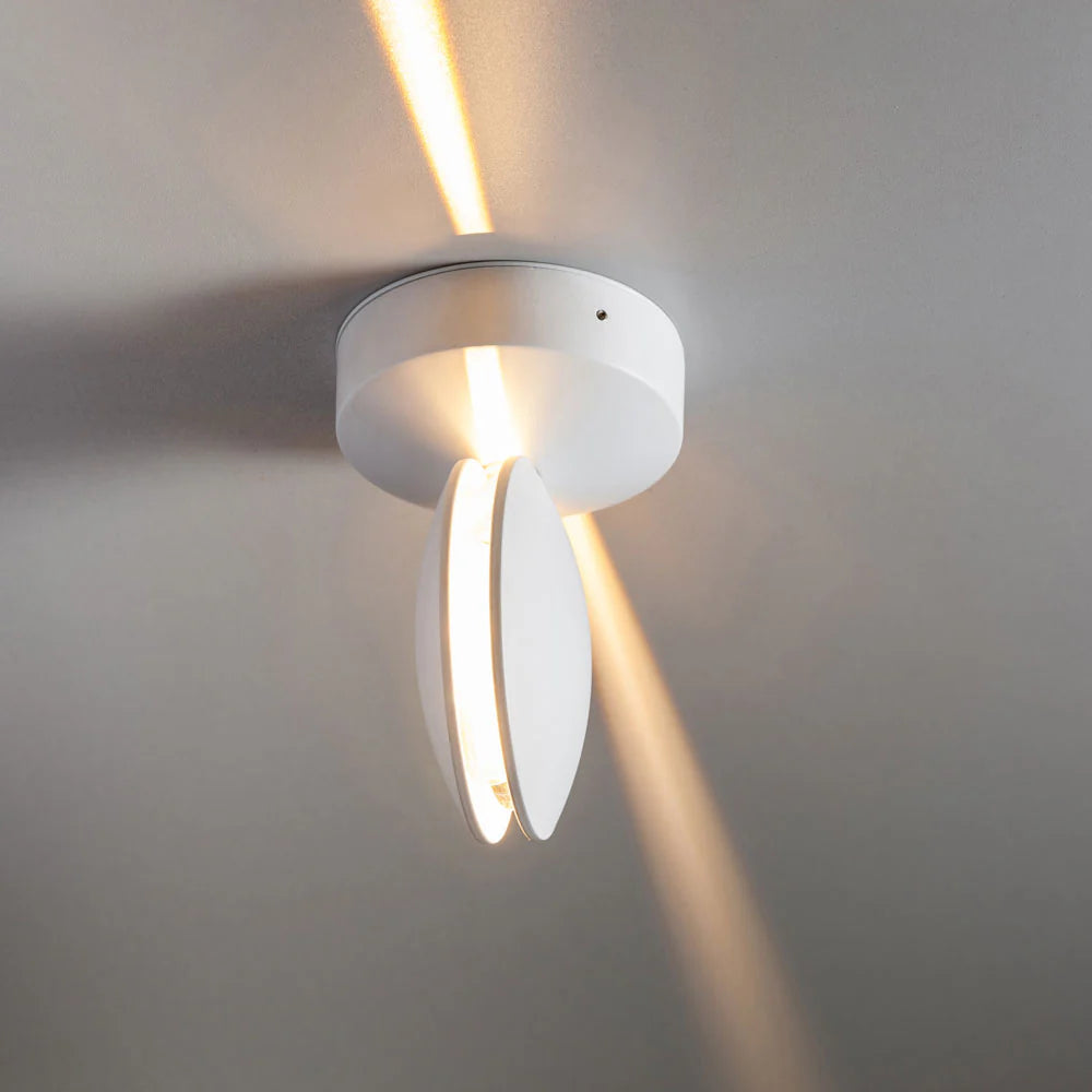 ScottyGlow – 360° Rotating LED wall spotlight for focused and flexible lighting Carvallo