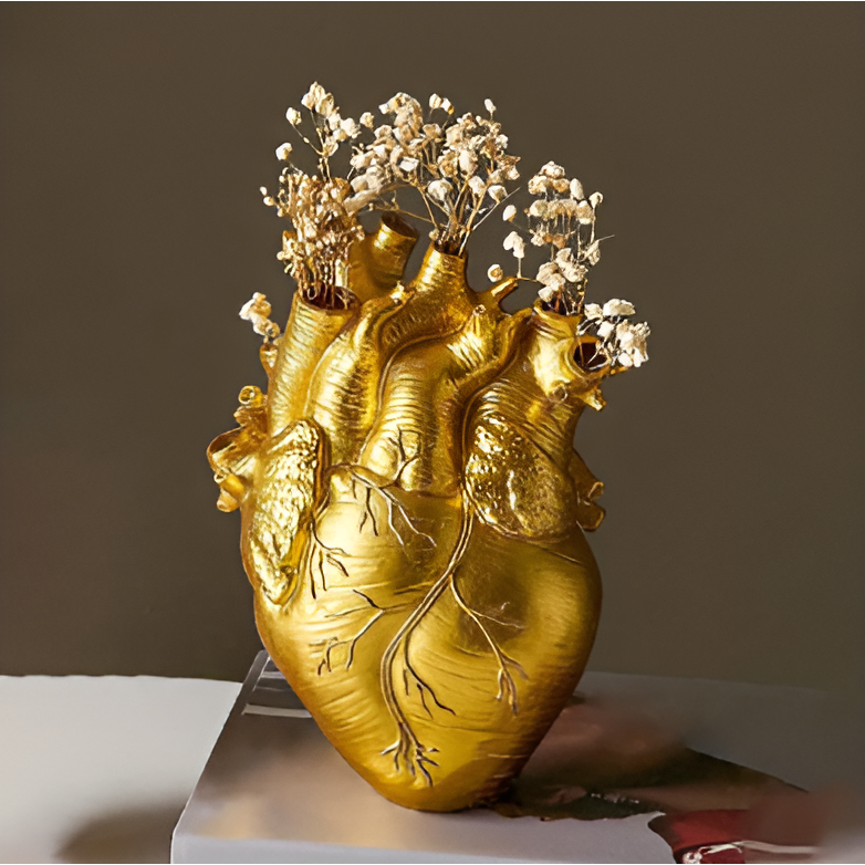 BloomHeart Vase - Elegant Grekiskt Inspirerad Hjärta Formad Torkad Blomkruka Carvallo