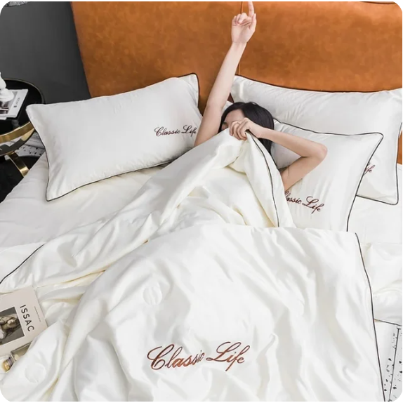 Orit - Upplev kalla sommarnätter med denna filt Carvallo