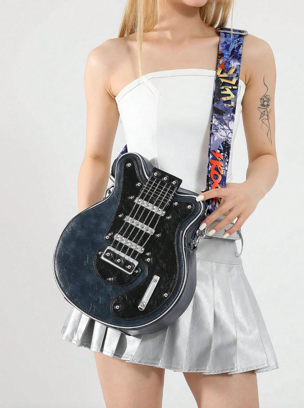 Rockstar - Vintage Retro Gitarr Crossbody Väska MILA Sverige