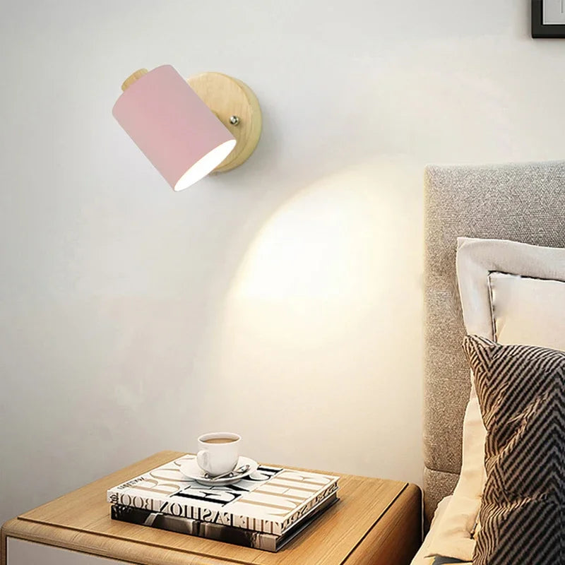 GlowWood - Vägglampa av trä Carvallo