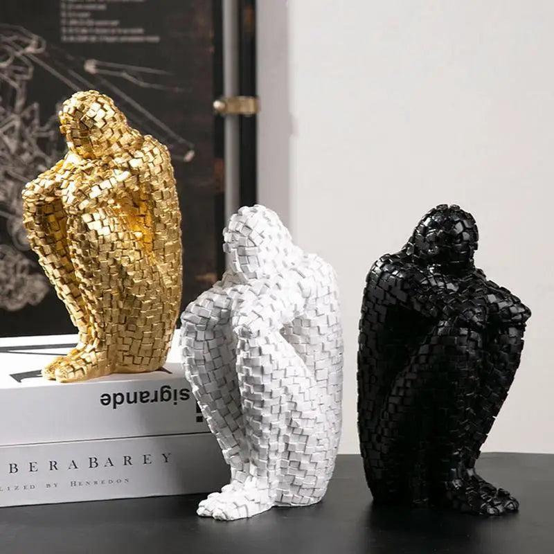 Shizuka Ornament Skulptur | 8.3" Abstrakt Har figur | Vävd Textur Carvallo