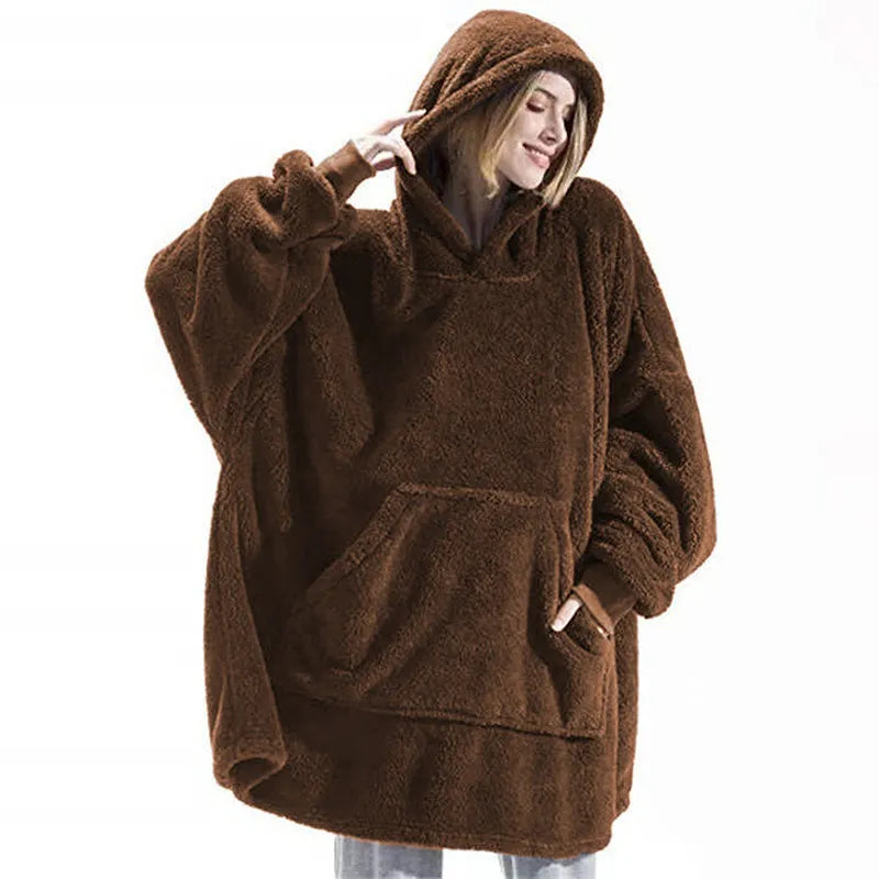 Carvallo - Polstrad Hooded Blanket Carvallo