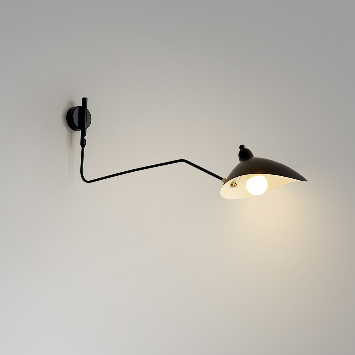 Äkta Serge Mouille Vägglampa – Designer Minimalistisk Sconce Carvallo