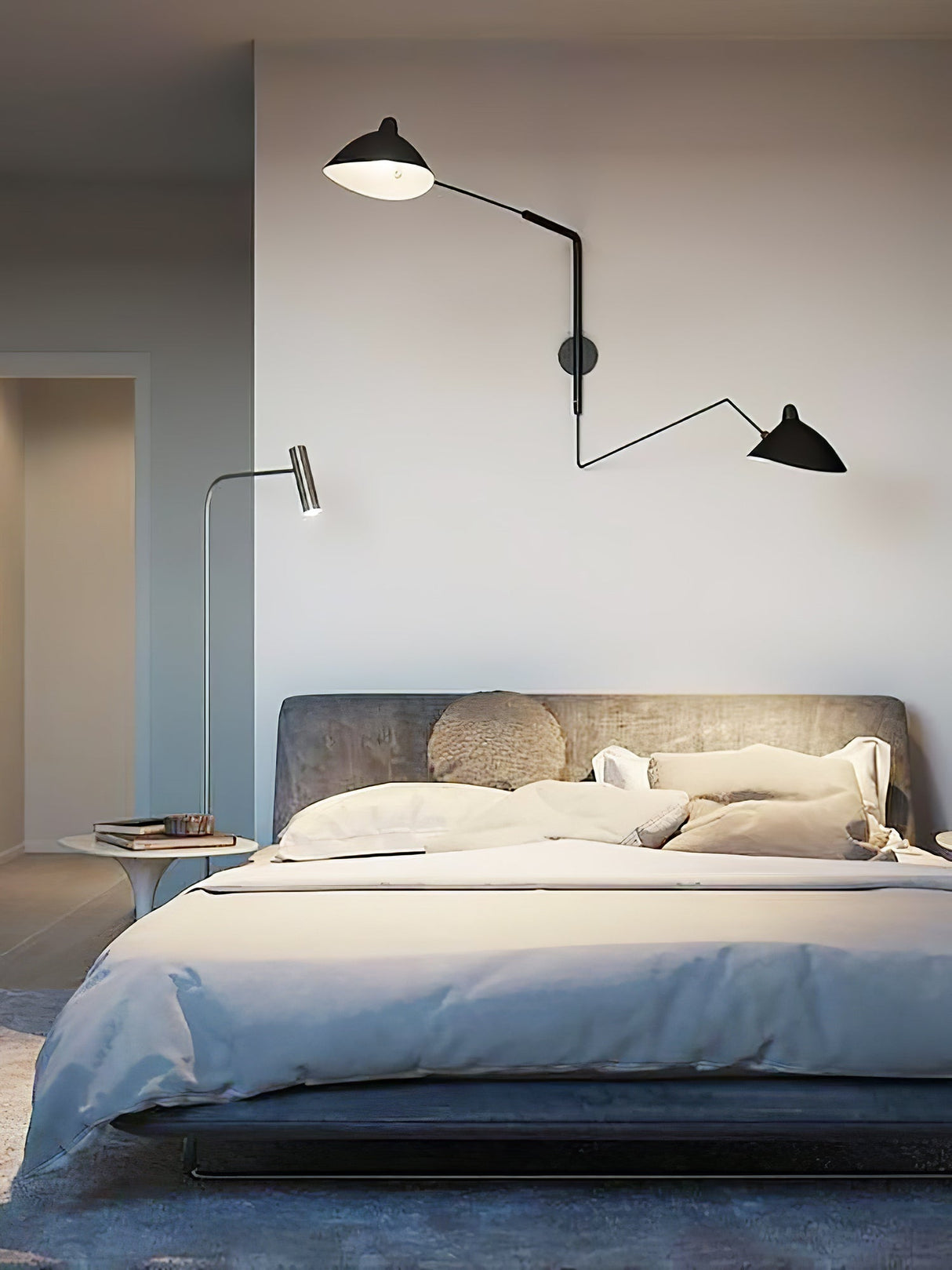 Äkta Serge Mouille Vägglampa – Designer Minimalistisk Sconce Carvallo