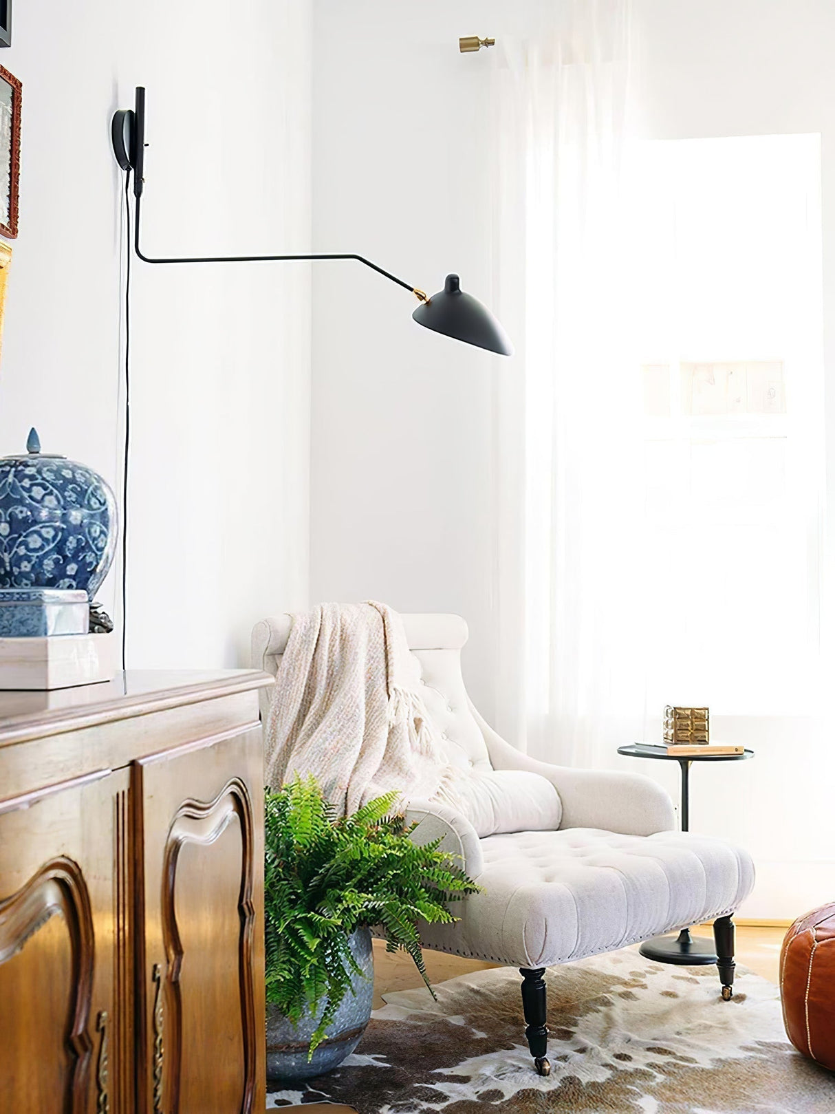 Äkta Serge Mouille Vägglampa – Designer Minimalistisk Sconce Carvallo