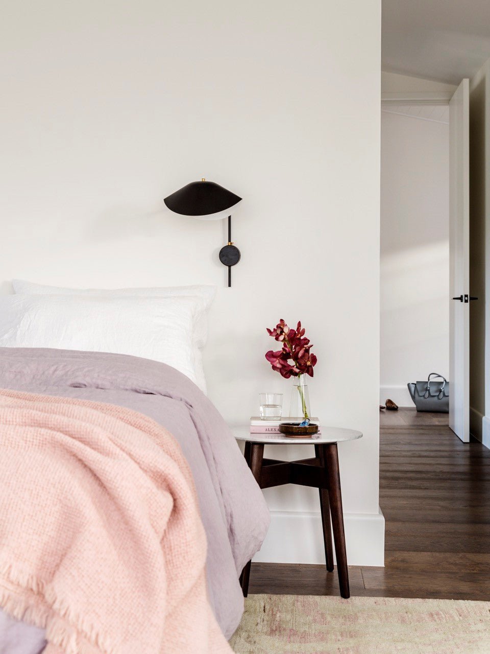 Äkta Serge Mouille Vägglampa – Designer Minimalistisk Sconce Carvallo