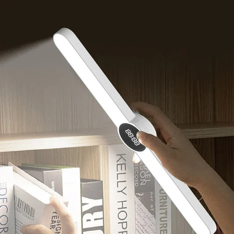 Carvallo-skrivbordslampa ClarioMag | Med klocka & väckarklocka | Magnetisk & USB-uppladdningsbar | Steglöst dimbar | 35 cm Carvallo