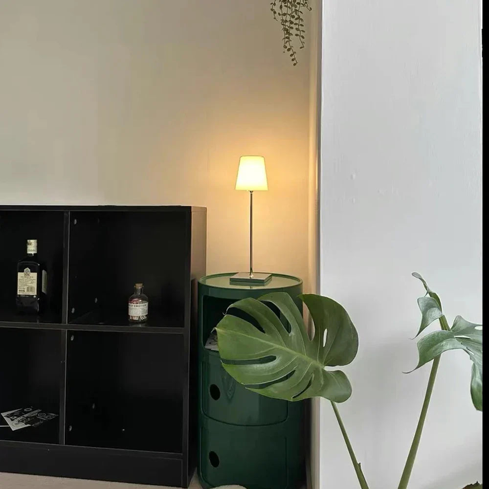 GlowTouch - Vattentät RGB Bordslampa, Bärbar LED Lampa Carvallo