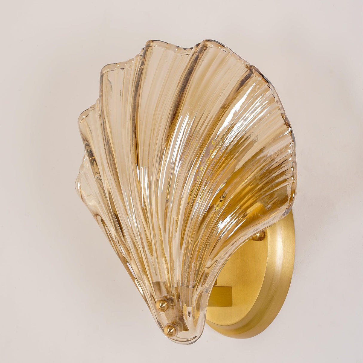 Elegant Shell Vägglampa – Kustinspirerad Sconce för Strandiga Vibes Carvallo