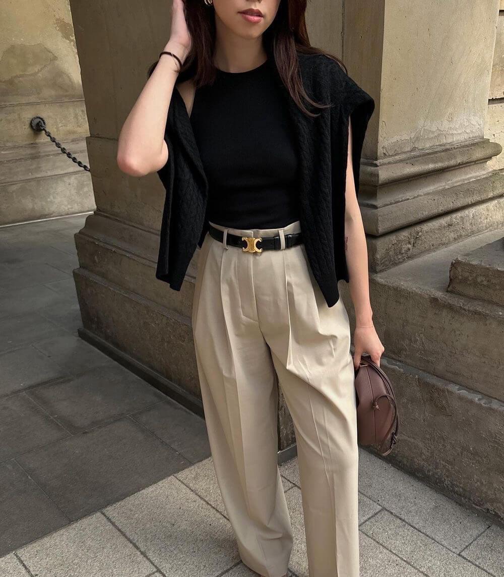 Läder Midjebälte med Detalj i Guldspänne Carvallo