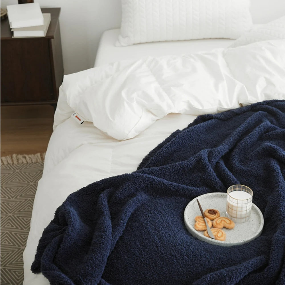 Mjuk Nest Minimalistisk Stickad Filt Carvallo