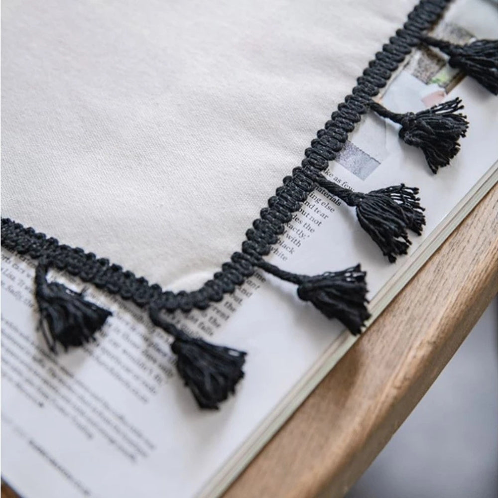 Solstice Loom Artisan Tyggardin Carvallo