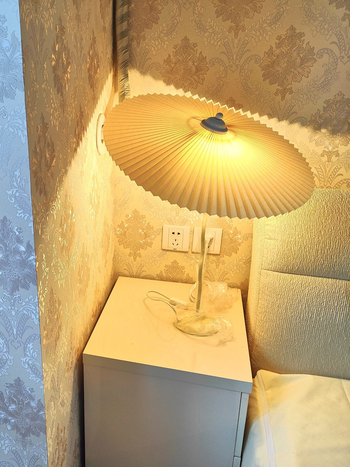 Plisserad Paraply Tyg Skärm Lampa Carvallo