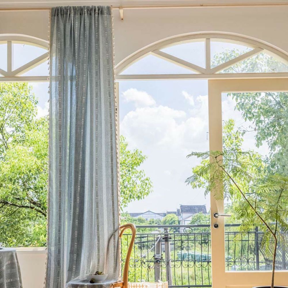 Solbelysta Ränder Transparenta Fransade Gardin Carvallo