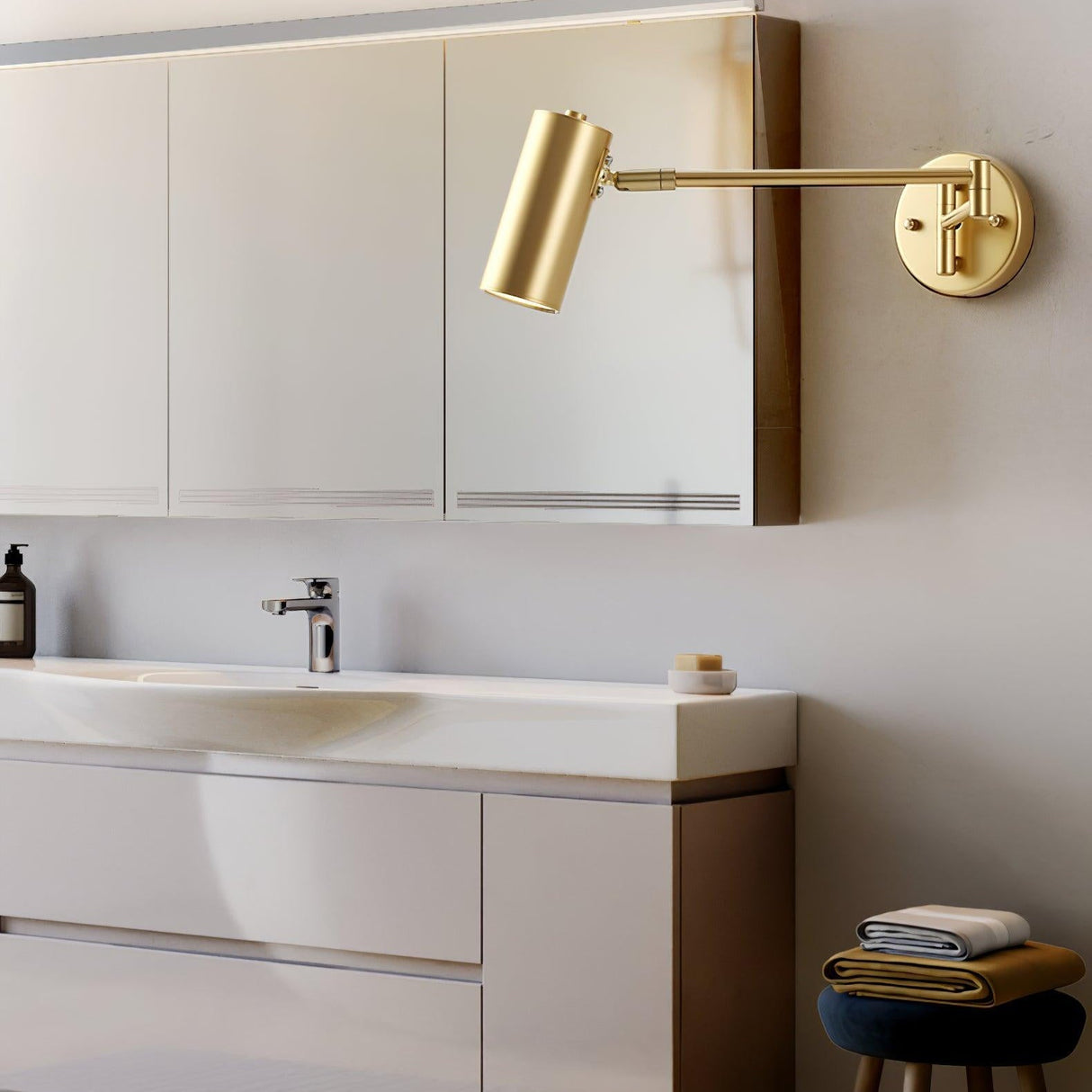 Justerbar svingarm vägglampa Carvallo