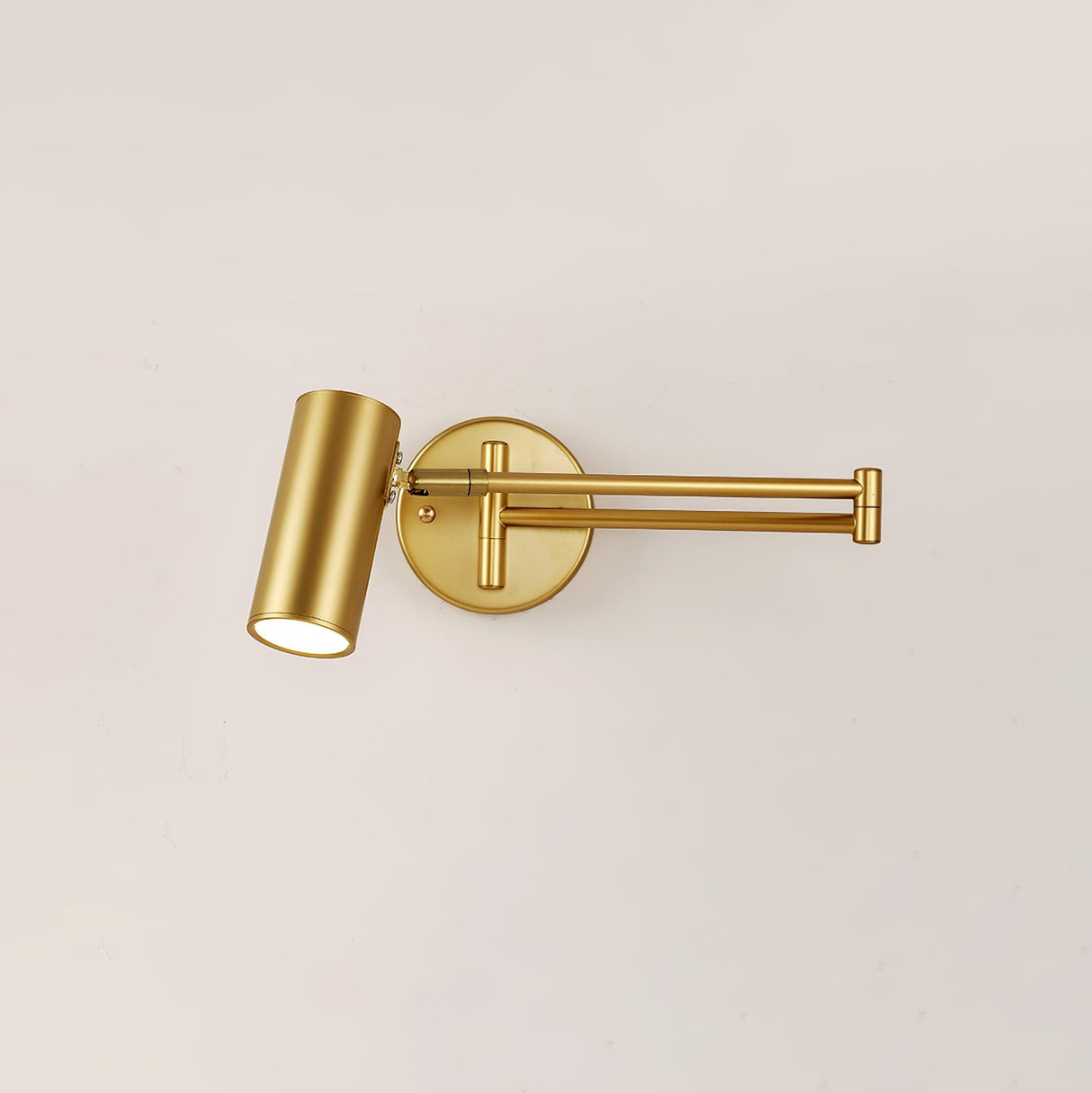 Retro Swing Arm Wall Lamp – Stilig Accentbelysning för Lästhörnor Carvallo