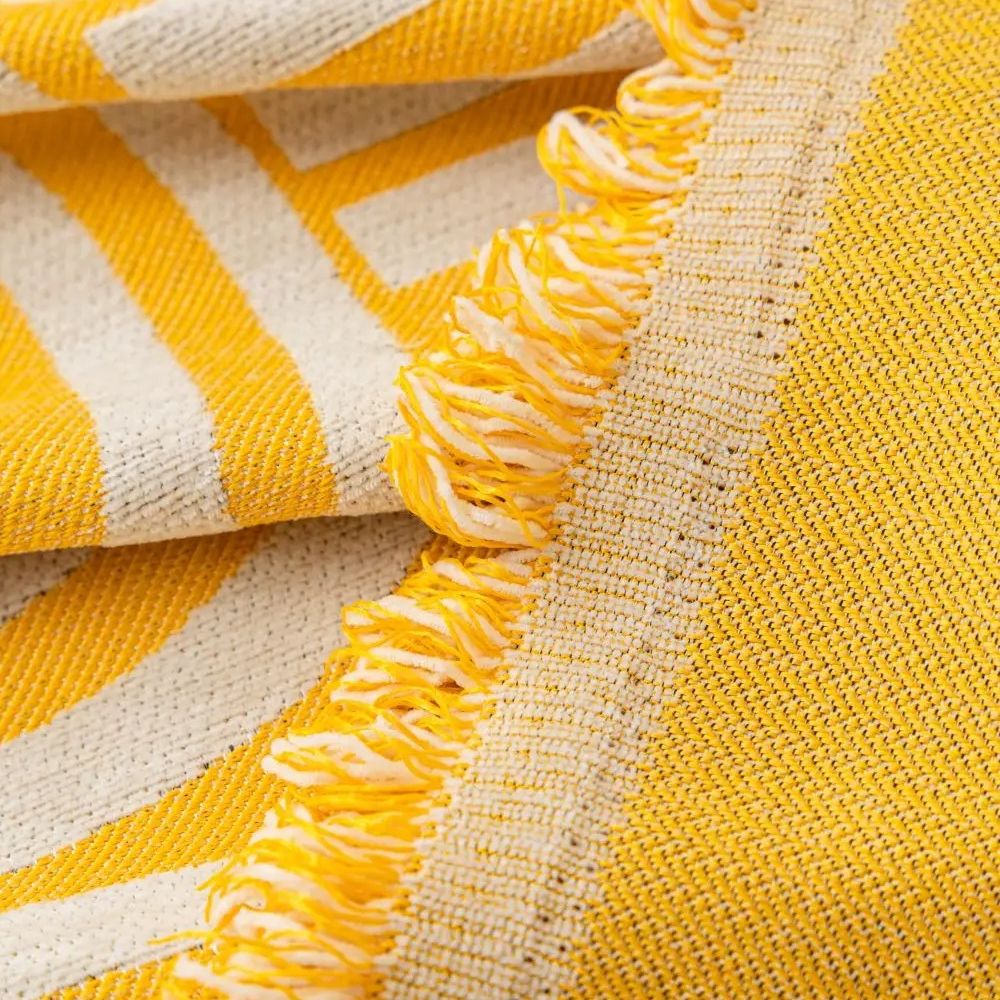 Symmetrisk Halv-Båge Chenille Sofföverkast Carvallo