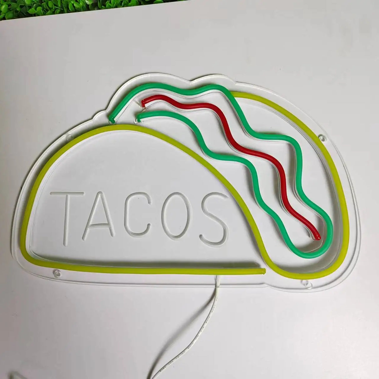 NeonTaco – LED Neonbord med Tacos Design | Stämningsfull Belysning Carvallo