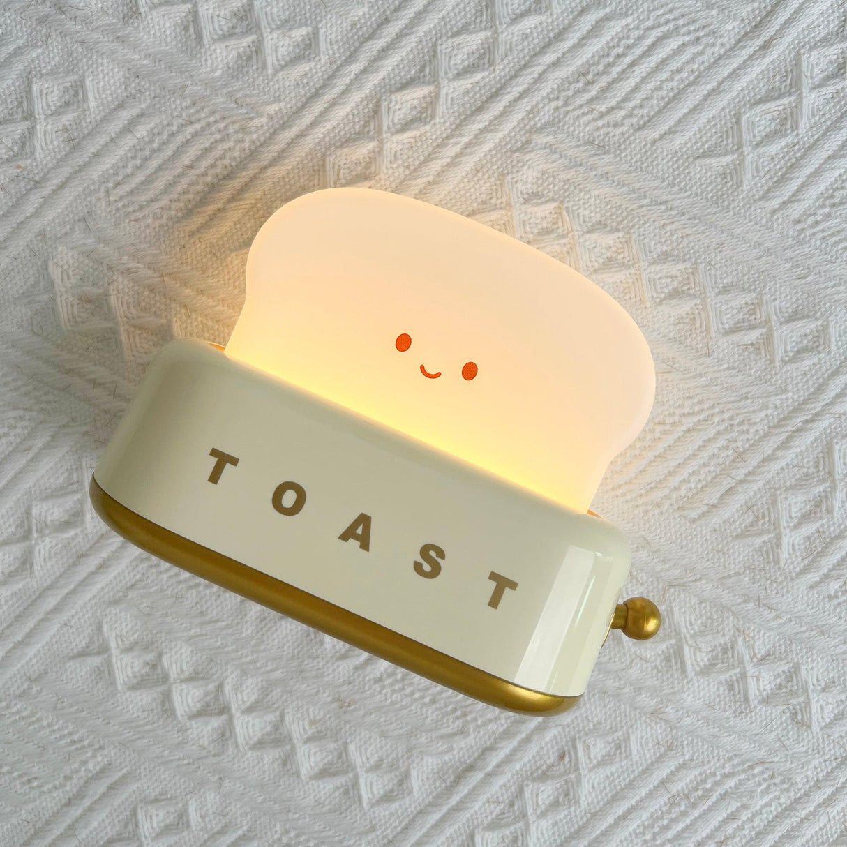 GlowToast Lampa – Bärbar Bröd-Toast Cartoon LED Nattlampa Carvallo