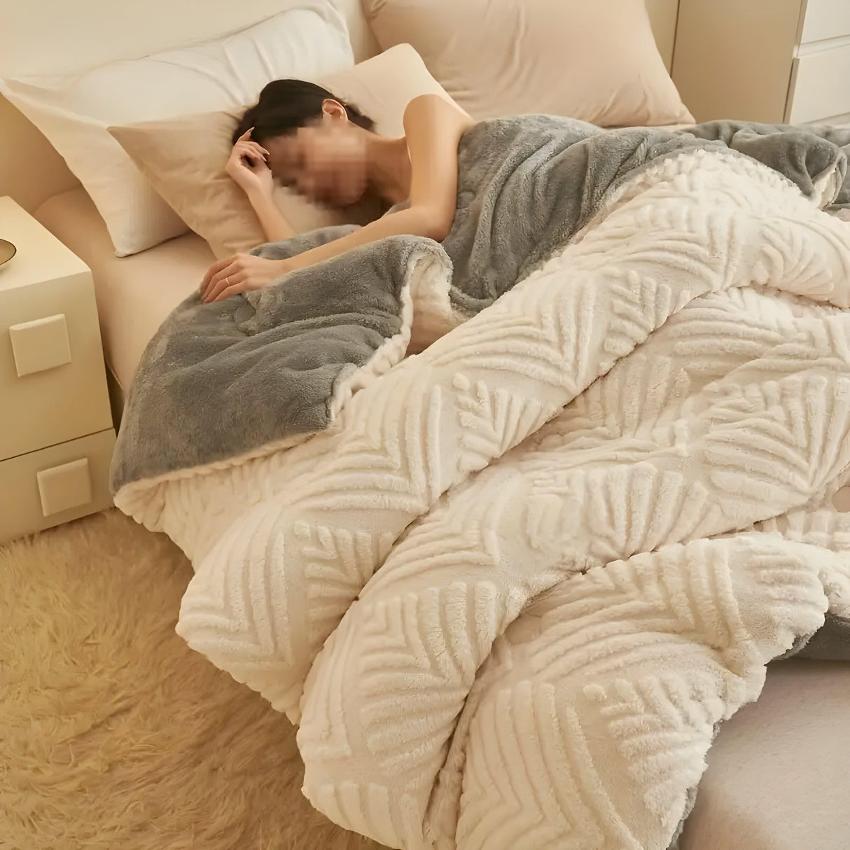 SleepEase Komforter - Ultra-mjuk Lönnlöv All-säsong Täcke Carvallo