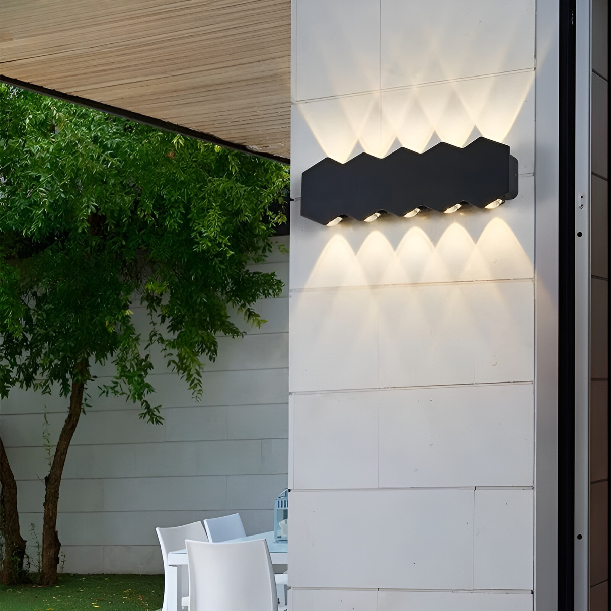PureBeam Light - Vattentät Minimalistisk LED Utomhuslampa Carvallo