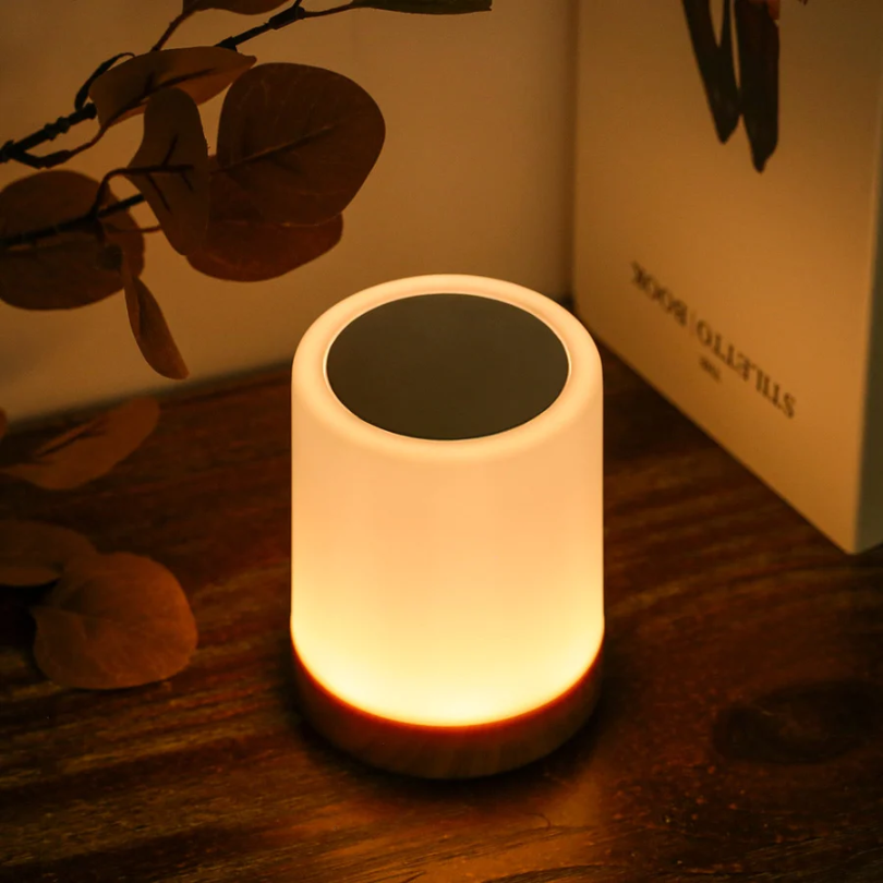 Dimbar LED nattljus med modern design och färgbyte Carvallo
