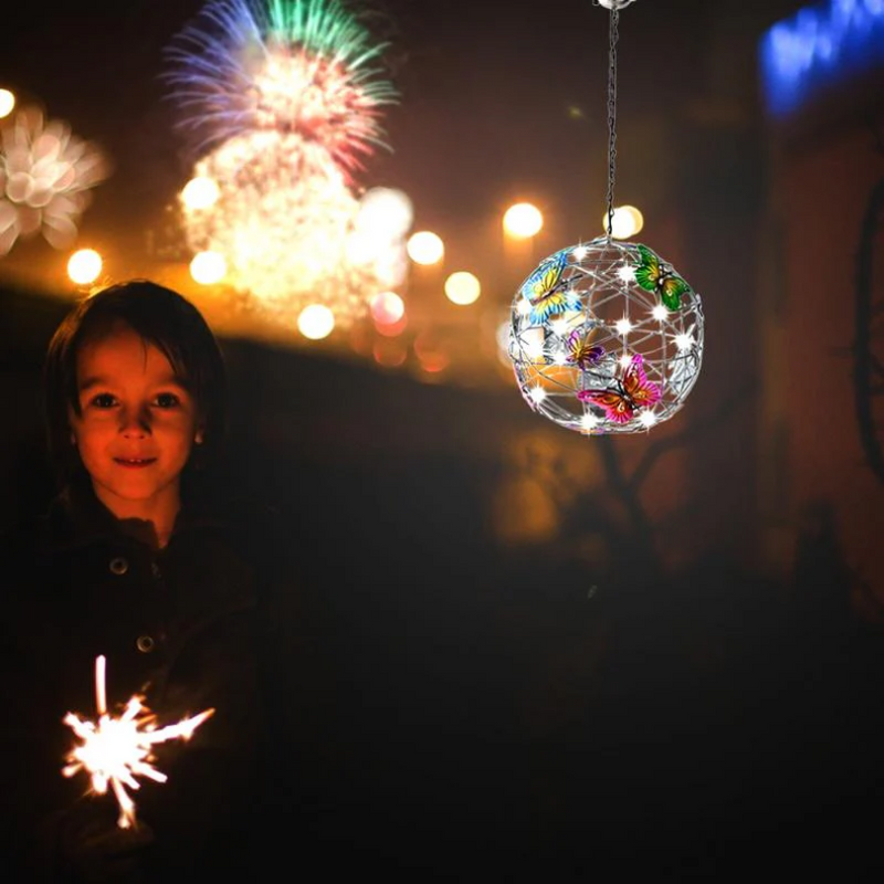 Carvallo – Solcellslampa med fjärilsmotiv och varm LED-glöd för terrasser och utomhusområden Carvallo