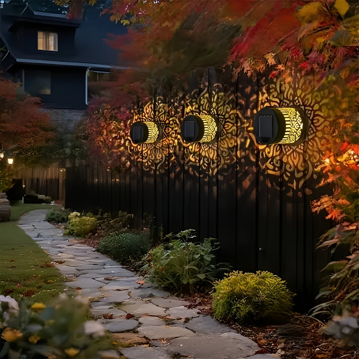 Carvallo Solar Vägglampa | Varmvit LED-ljussättning | IP65 Väderbeständig | Modernt Cut-Out-Design Carvallo