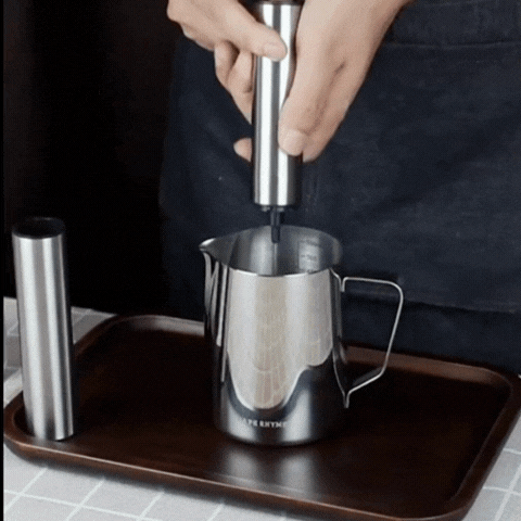 Royallure USB uppladdningsbar mjölkskummare Handhållen kaffeskummare och dryckesblandare Carvallo