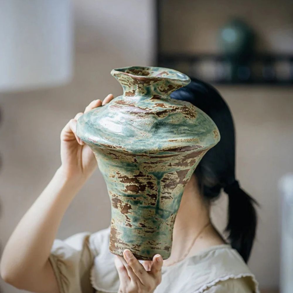 Venus Sculpted Ceramic Flower Vase Carvallo
