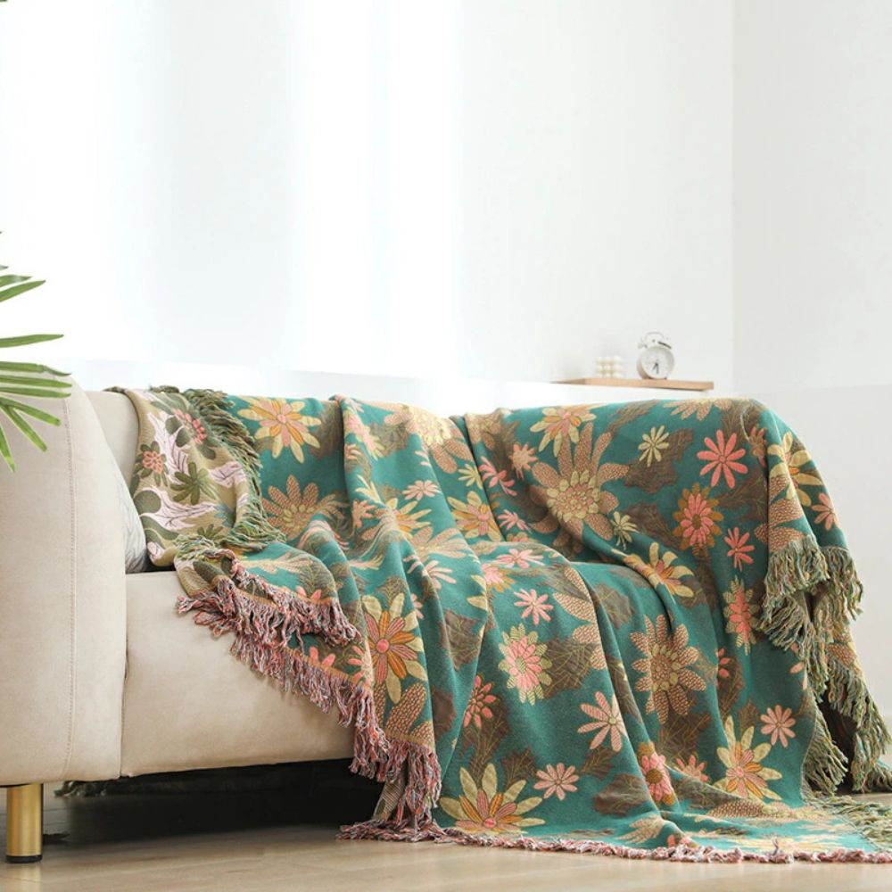 Verdant Bloom Vändbar Jacquardfilt Carvallo
