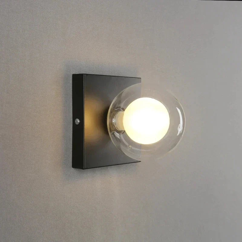 BrightSquare - LED Vägglampa med Glaskula – Fyrkantig Väggbelysning Carvallo