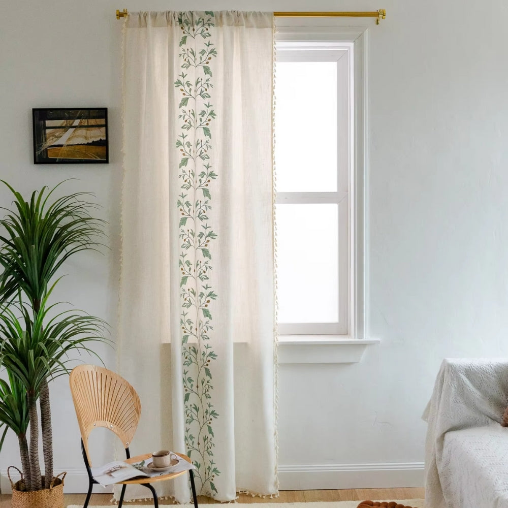 Willow Floral Elegance Fringed Gardin Carvallo