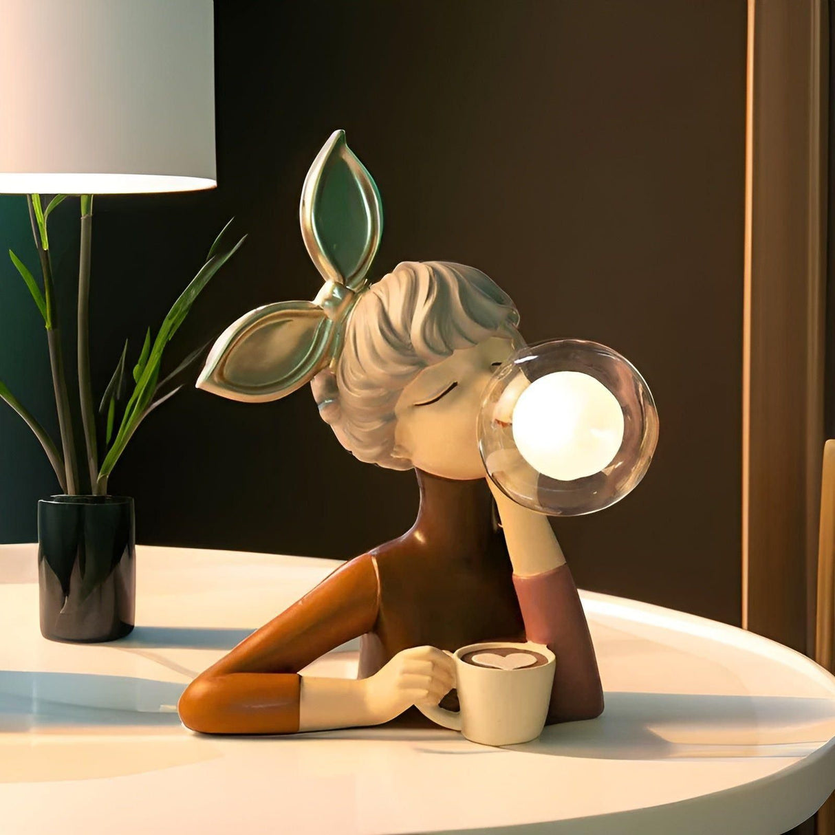 Nattljus med bubbeleffekt – USB Bubble Girl Ornament bordslampa för ett mysigt hem Carvallo