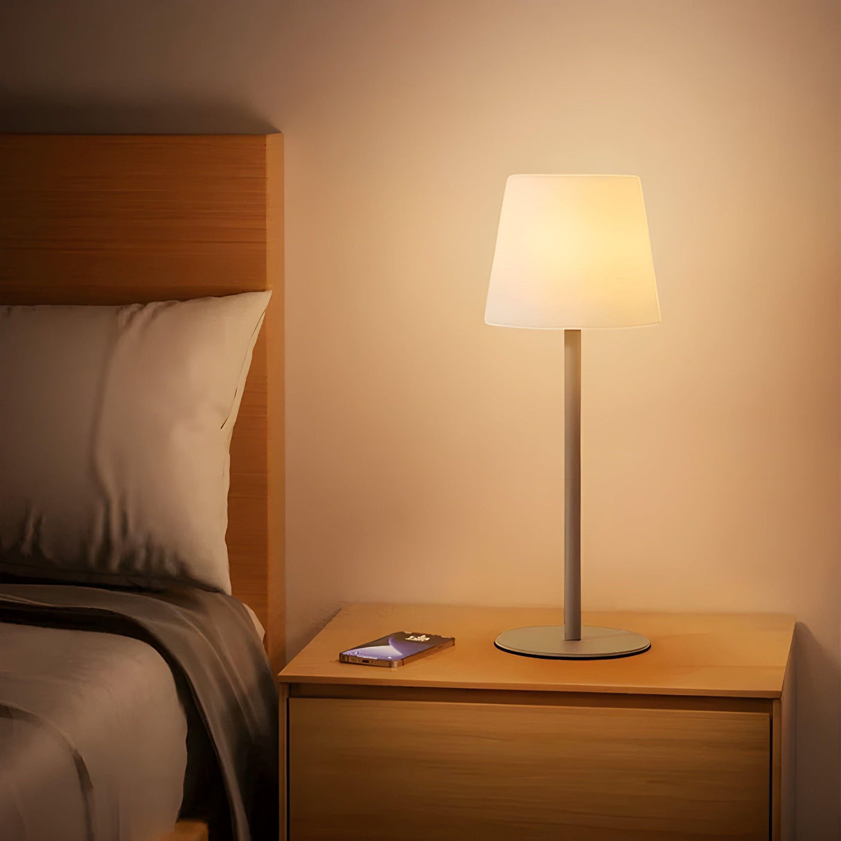 LuxeAura Light - Återuppladdningsbar trådlös LED-bordslampa Carvallo