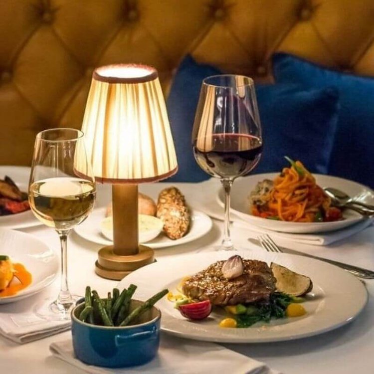 CozyGlimmer | Stoftafellampa Carvallo