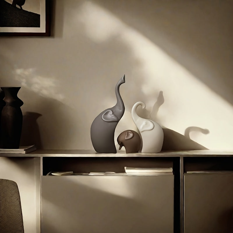 Set med 3 Keramiska Elefantfigurer – Modern Matt Dekoration för Vardagsrum eller Kontor Carvallo