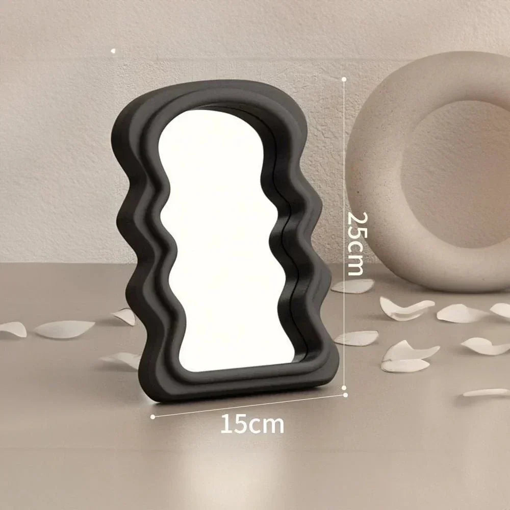 AuraGlow Cloud sminkspegel – Estetisk abstrakt design MILA Sverige