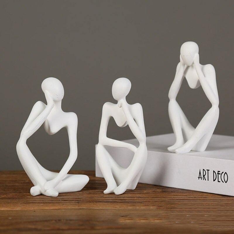 Carvallo – Minimalist Tänker Skulptur med Modern Elegans Carvallo